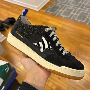 BRAND NEW GOLDEN GOOSE YEAH SNESKER BLACK/PRINT STAR SIZE 39 IN BOX